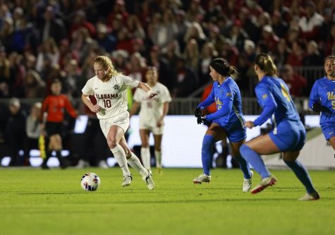 Alabama forward Riley Mattingly Parker (10) dribbles the ball up the field in the Crimson Tides 3-0 loss to the No. 1 UCLA Bruins in the College Cup semifinals on Dec. 2 at WakeMed Soccer Park in Cary, N.C.