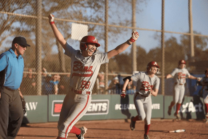Softball+posts+4-1+record+at+Clearwater+Invitational