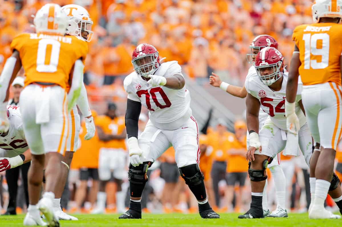 The Alabama offensive line during the Tennessee game on Oct. 15 at Neyland Stadium in Knoxville, TN.