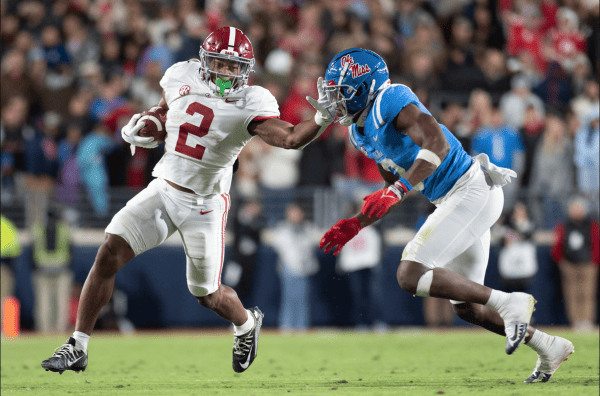 Alabama running back Jase McClellan carries the ball in Alabama football’s Nov. 12, 2022, game against Ole Miss in Oxford, MS.