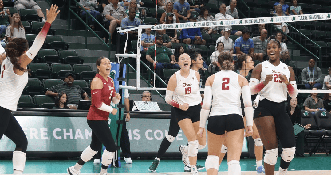  The Alabama volleyball team celebrates during its match against Tulane Sept. 2 at the Green Wave Classic in New Orleans, La.