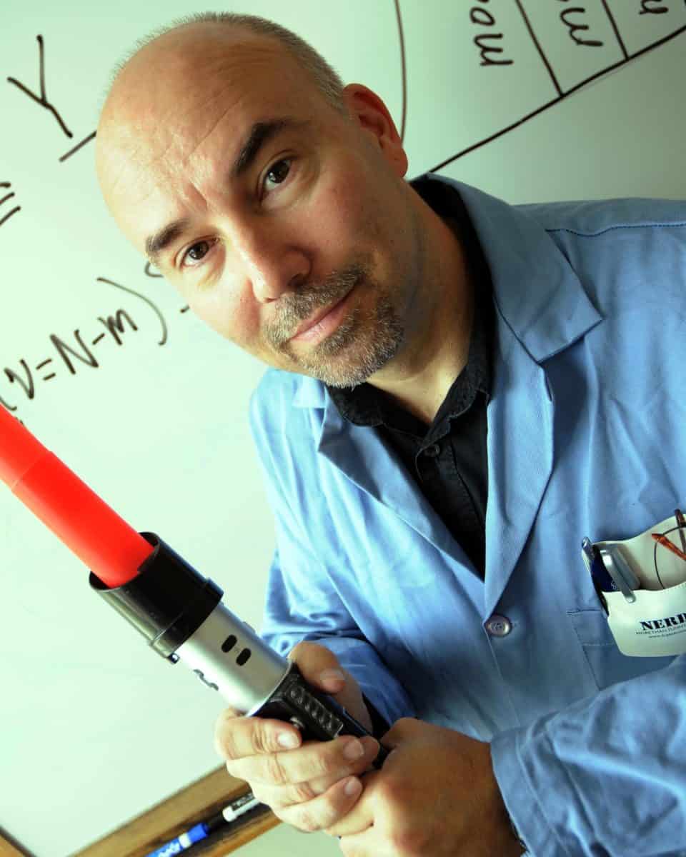 Finding the humor: Comedy inspires UA professor’s engineering research
