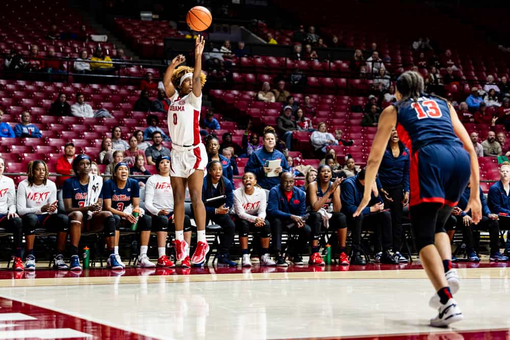 Ole Miss’ tough defense leaves women’s basketball 0-1 in the SEC