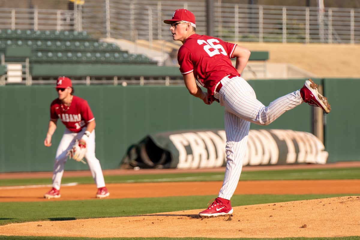 Alabama pitcher Greg Farone (#26) pitches against Middle Tennessee on Feb. 20 at Sewell-Thomas Stadium.