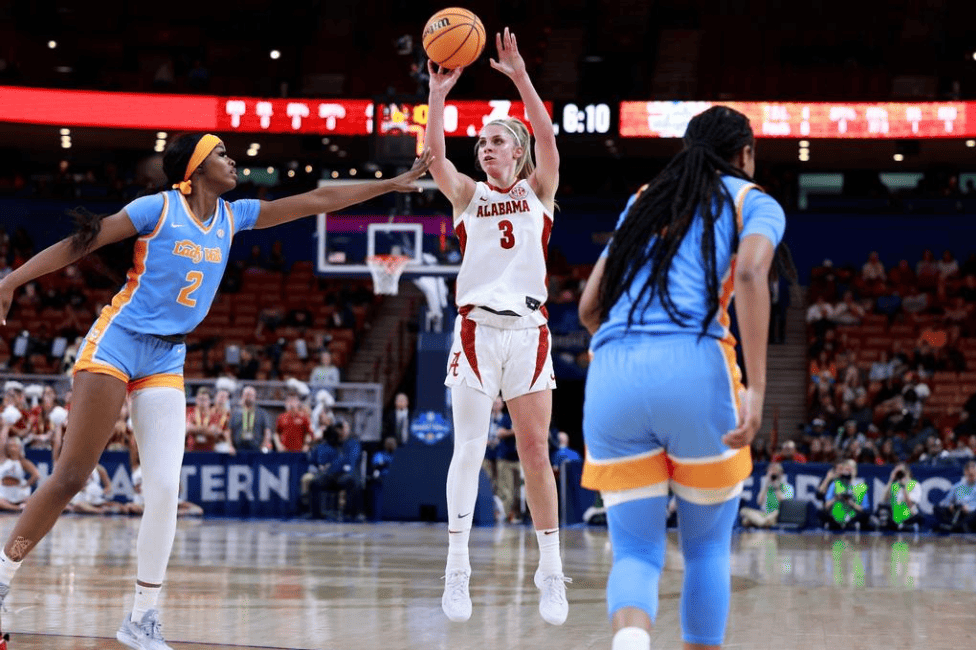 Alabama+Guard+Sarah+Ashlee+Barker+%283%29+shoots+the+ball+at+Bon+Scours+Wellness+Arena+in+Greenville%2C+SC+on+Friday%2C+Mar+8%2C+2024.