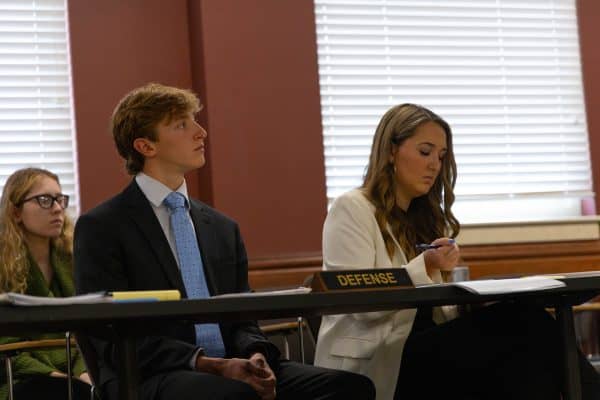 UA mock trial team turns tables and heads as it prepares for nationals