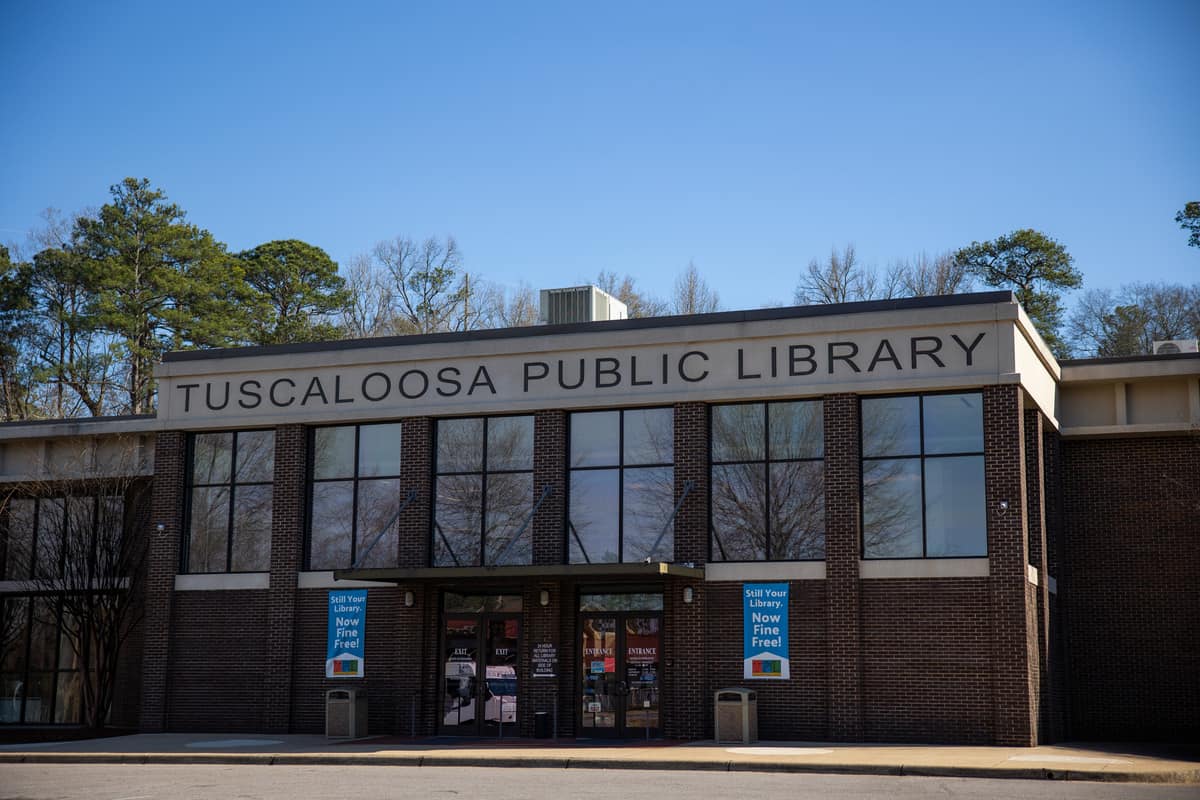 The Tuscaloosa Public Library located off of Jack Warner Parkway.