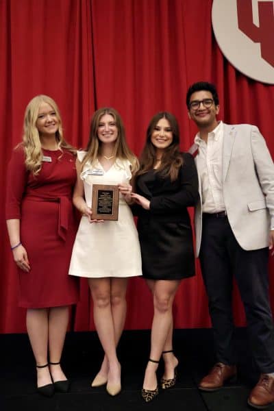 UA SGA officers accepted the Social Change award at the Southern Exchange Conference last weekend.