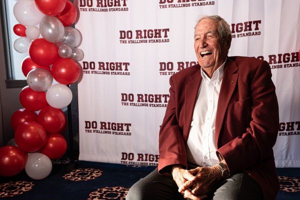 Picture of Gene Stallings at the premiere of the "Do Right: The Stallings Standard."