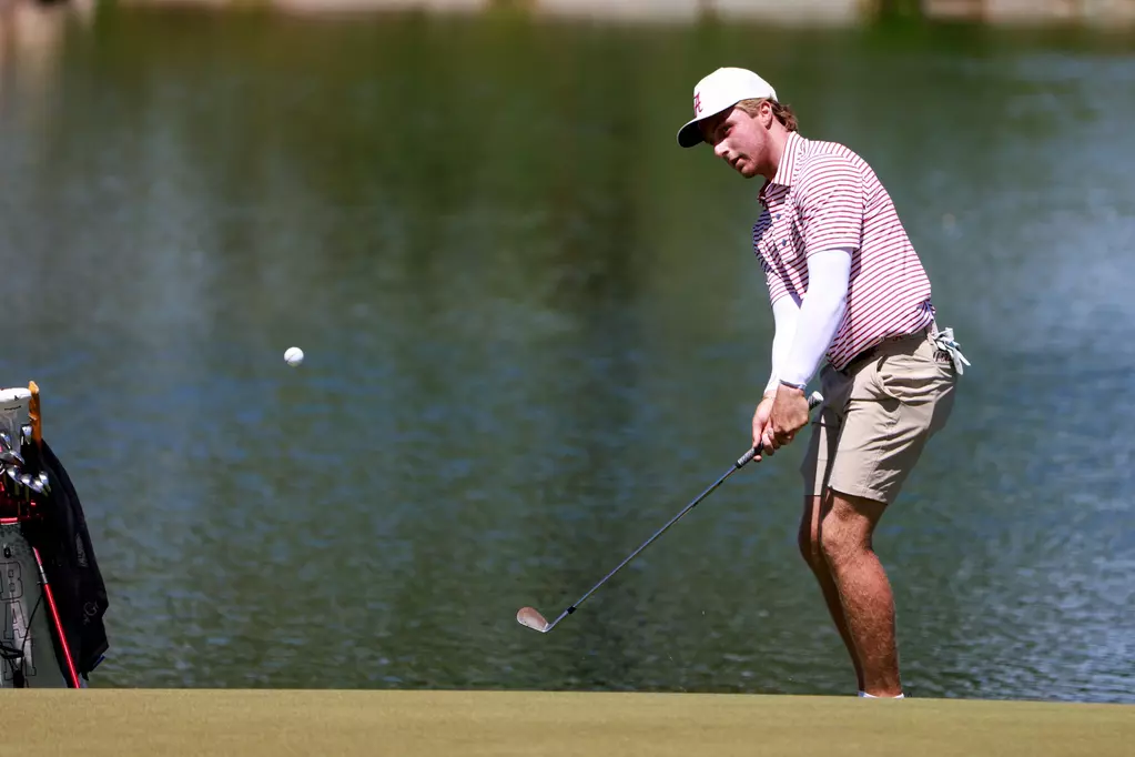 Alabama golfer Jonathan Griz chips during day three of the NCAA Championship Finals at Grayhawk Golf Club - Raptor Course in Scottsdale, AZ on Sunday, May 28, 2023.