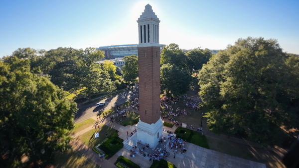 Roll Tide Run marked the beginning of homecoming.