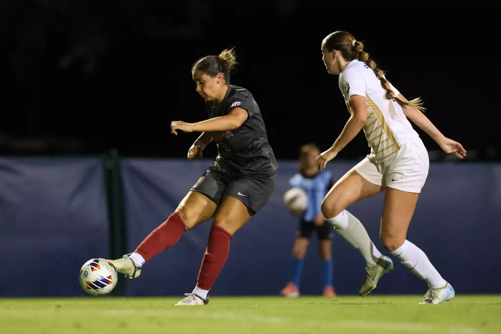 Alabama Soccer Player Nadia Ramadan (10) takes a shot against Vanderbilt at Ashton Brosnaham Park in Pensacola, FL on Sunday, Nov 3, 2024. Photo by Jeff Hanson