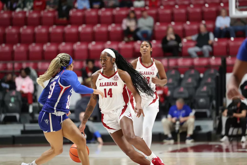 Alabama Guard Zaay Green (#14) driving against Georgia State at Coleman Coliseum in , on Monday, Dec 2, 2024.