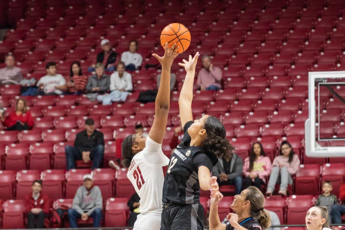 Tip-off against Vanderbilt at Coleman Coliseum in  Tuscaloosa, AL on Sunday, Jan 26, 2025. 