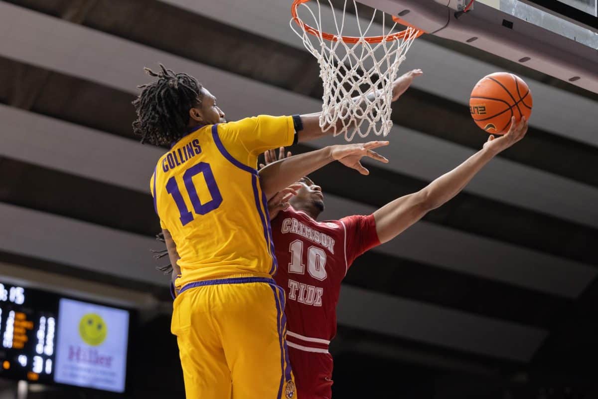 Alabama forward Mouhamed Dioubate (#10) jumps up for a shot against LSU at Coleman Coliseum in Tuscaloosa, AL on Saturday, Jan 25, 2025. 