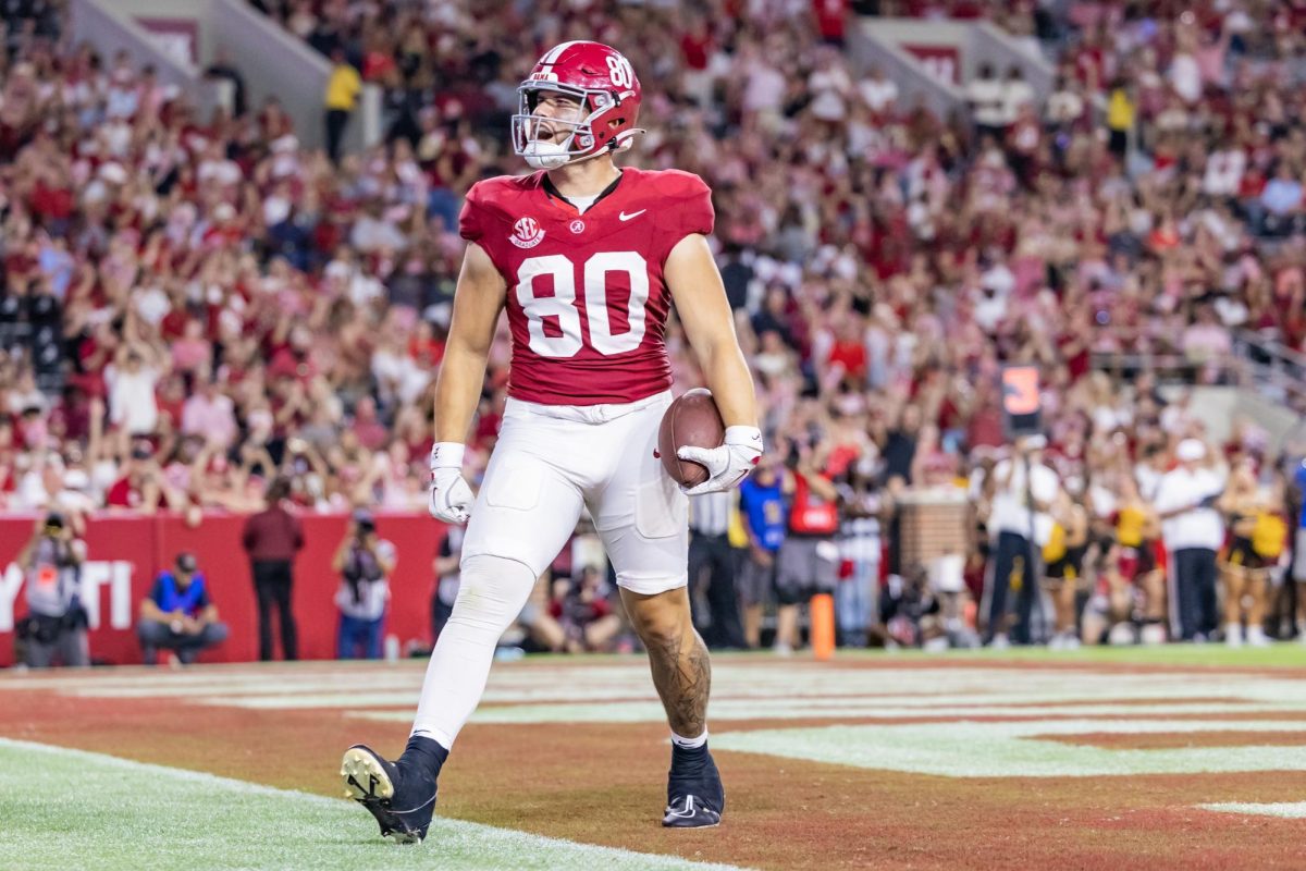 Alabama tight end Josh Cuevas (#80) celebrates after scoring a touchdown against ULM on Sept. 5, 2025. 