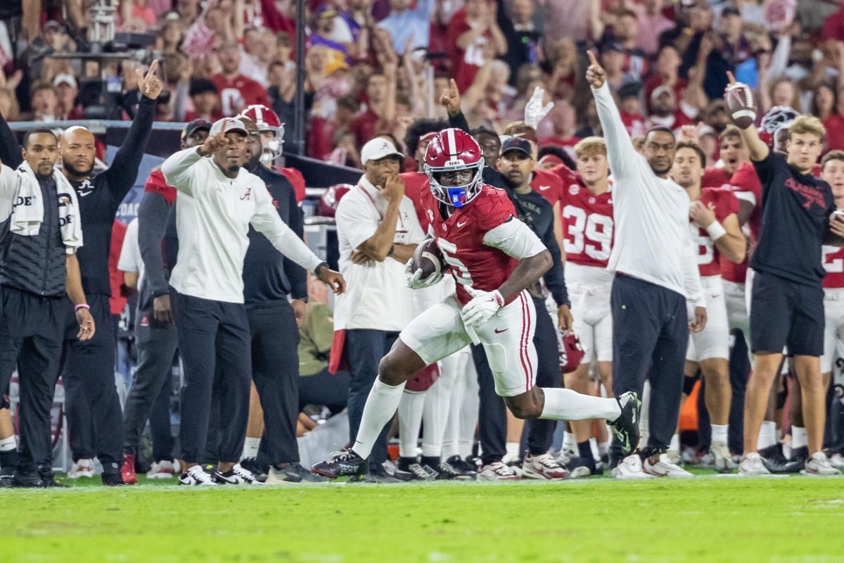 Alabama wide receiver Germie Bernard (#5) runs with the ball during the game versus LSU on Nov. 8, 2025.