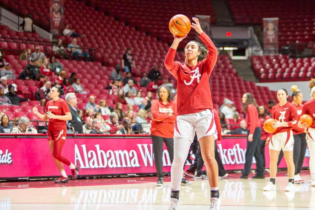 Alabama WBB vs. Arkansas CDM-01